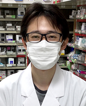 新人薬剤師たかの薬局所属