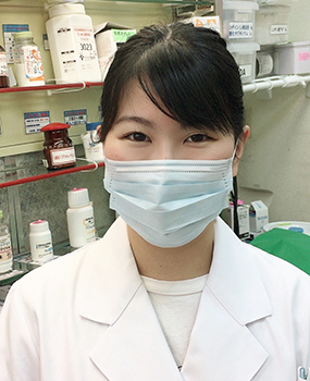 新人薬剤師たかの薬局所属